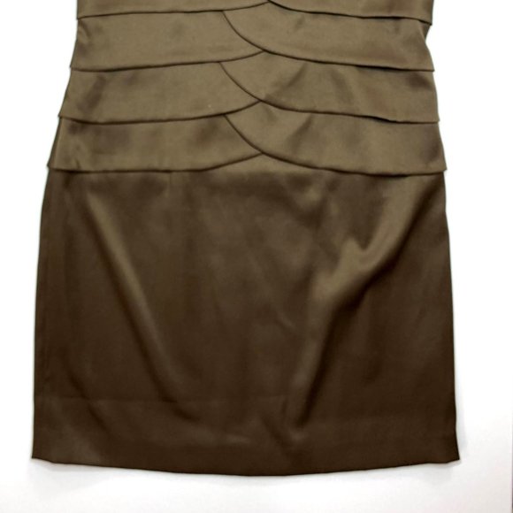 Kensie Pleated Cocktail Dress - Picture 6 of 10